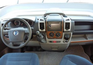 venta-autocaravana-2-mano-en-oviedo-hymer-b504-sl-cuadro-de-mandos