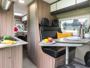 comedor-clever-vans-runner-636