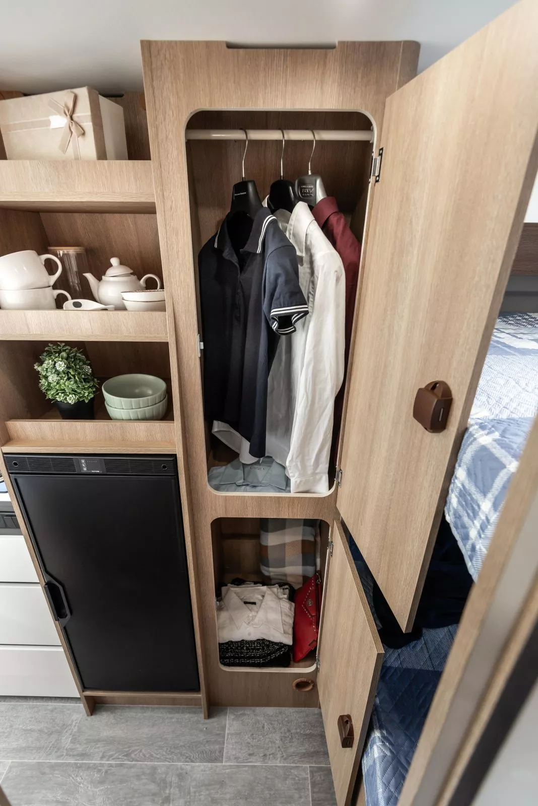 van-60-be-young-039_f47ce66e98309538ea3400c3413831a2