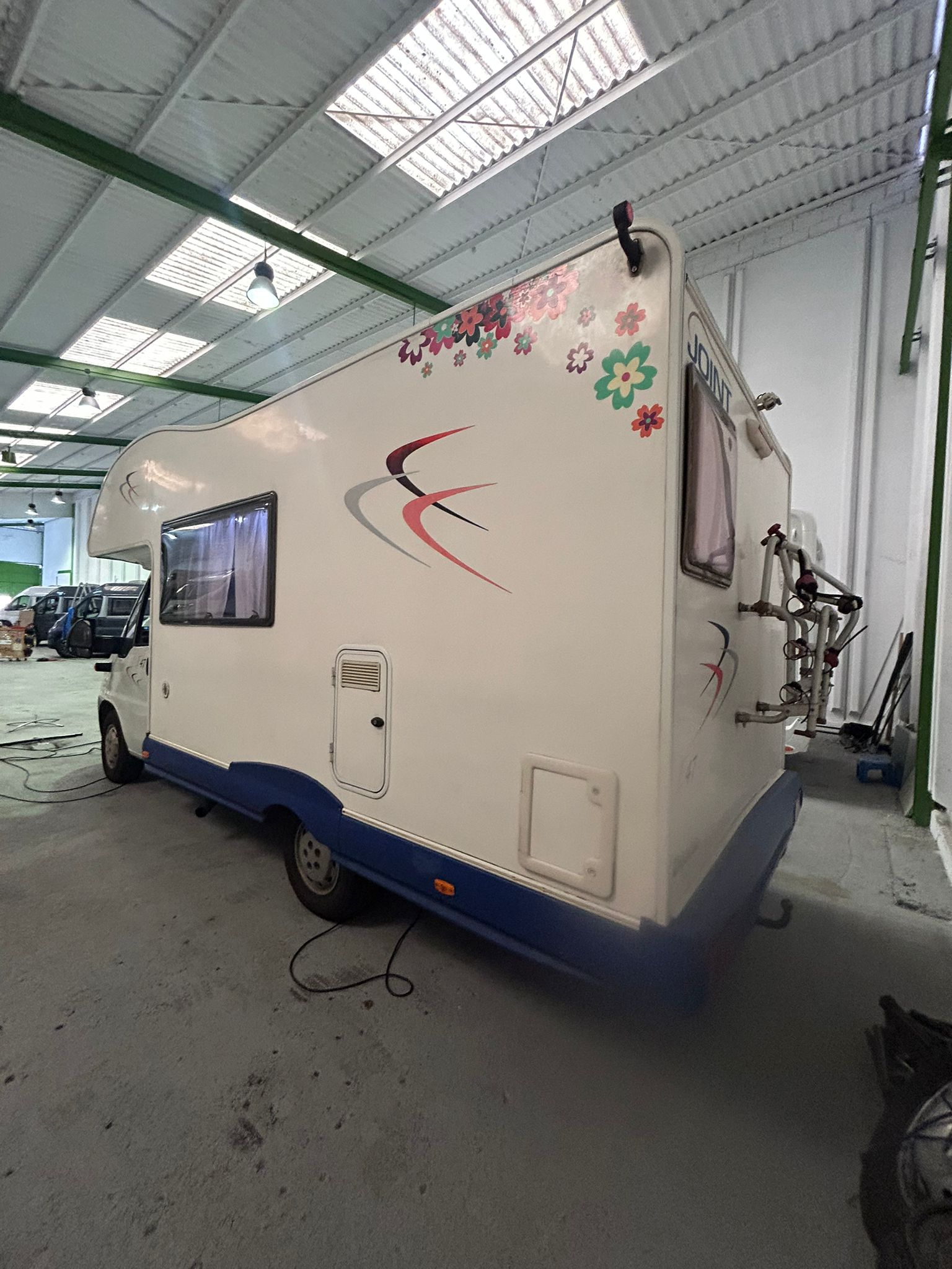 4dd117ec-cc70-4a68-b01f-5c89500d6ffa