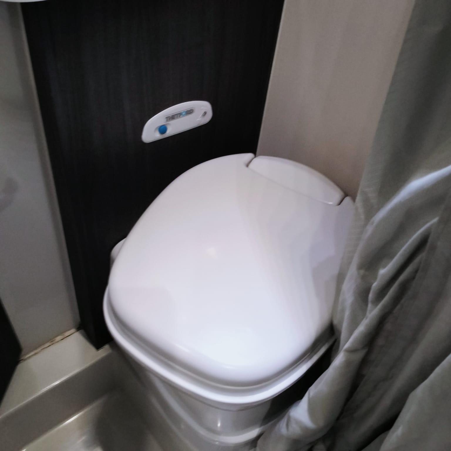 64816436-0020-45da-a846-4c5cd8e0e68e 64816436-0020-45da-a846-4c5cd8e0e68e