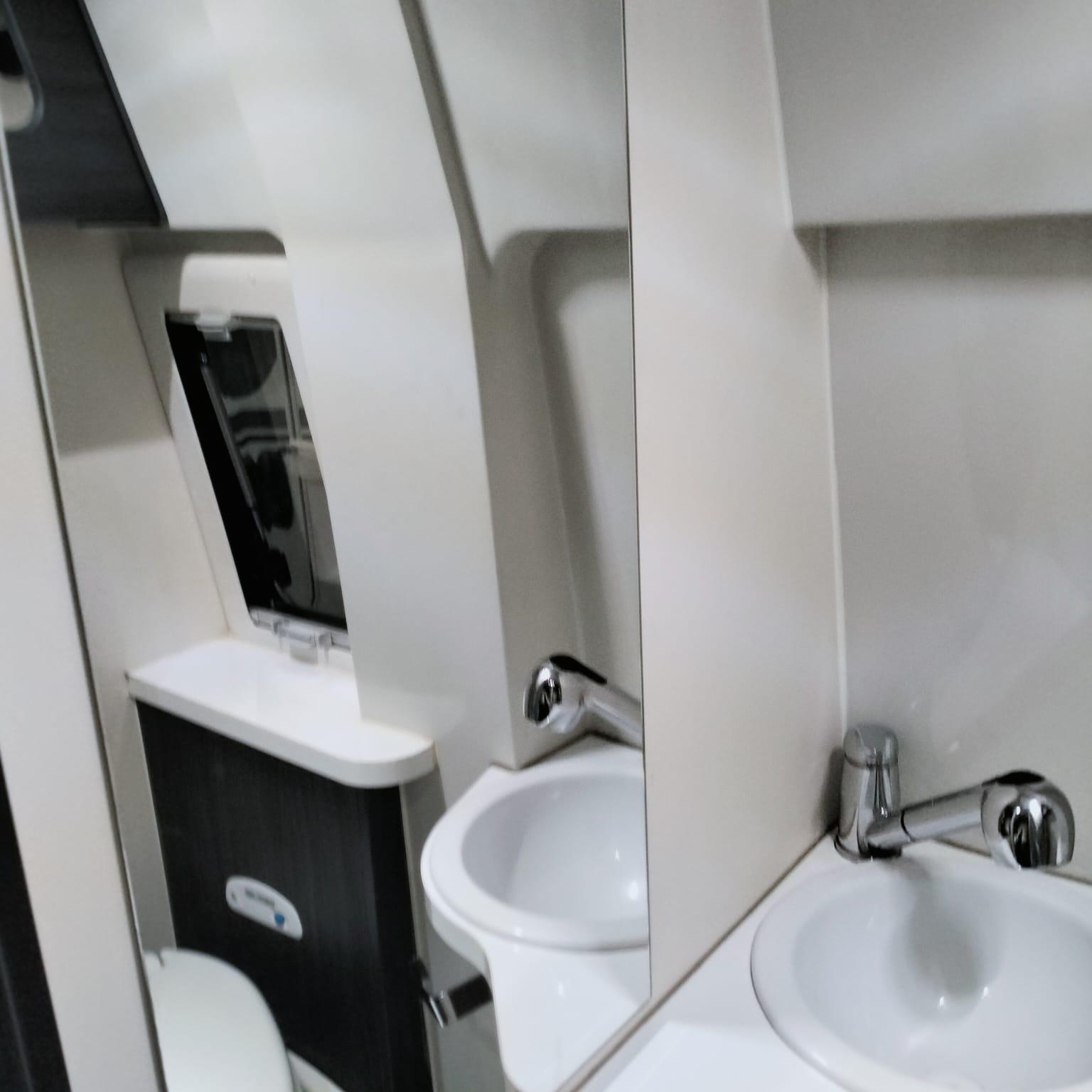 6d61a761-2600-4a1f-85e4-199f79de2c29 6d61a761-2600-4a1f-85e4-199f79de2c29