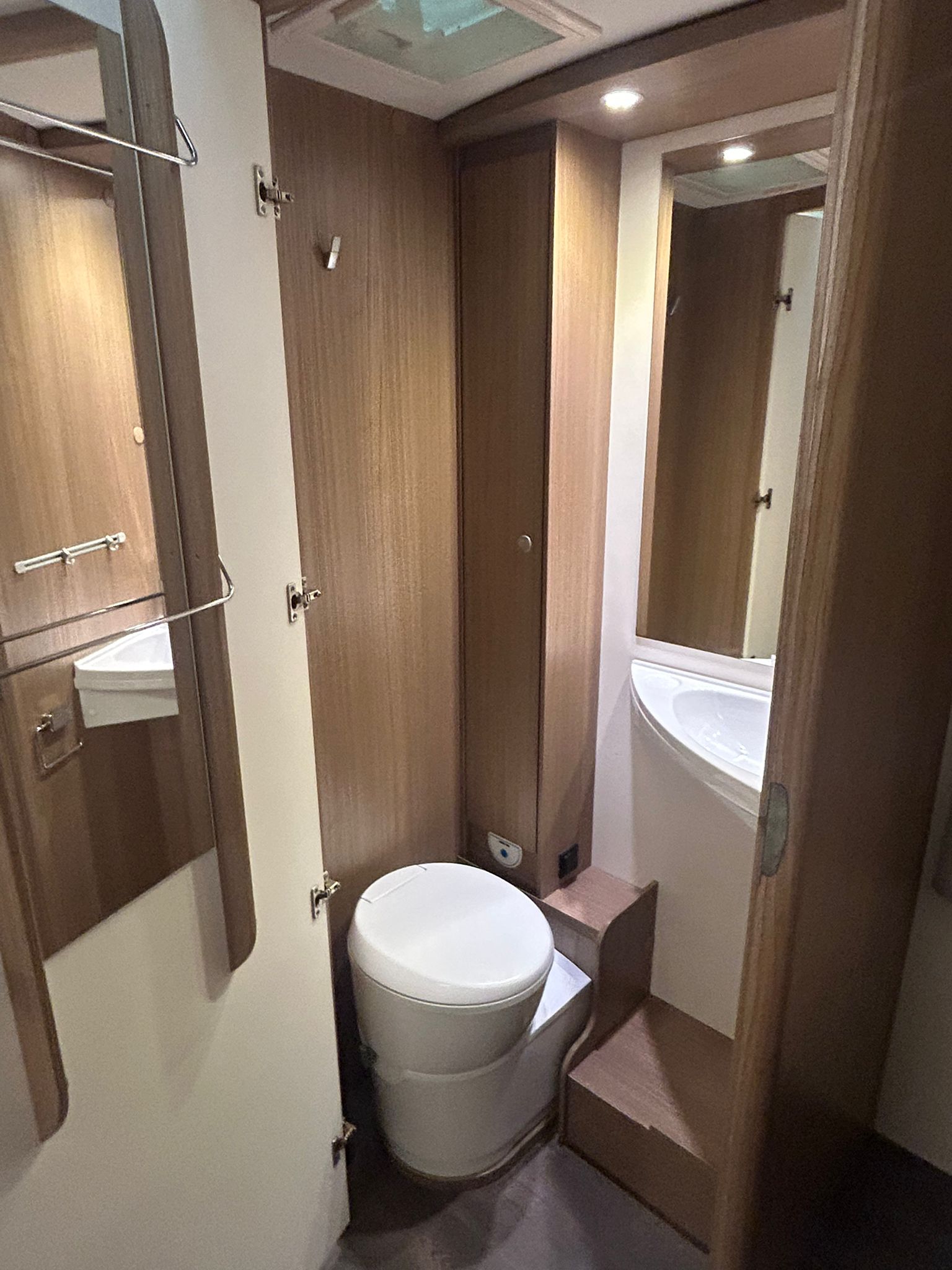 9d7bb80b-ebdf-4eb5-aee2-ba7ad6ed3be4