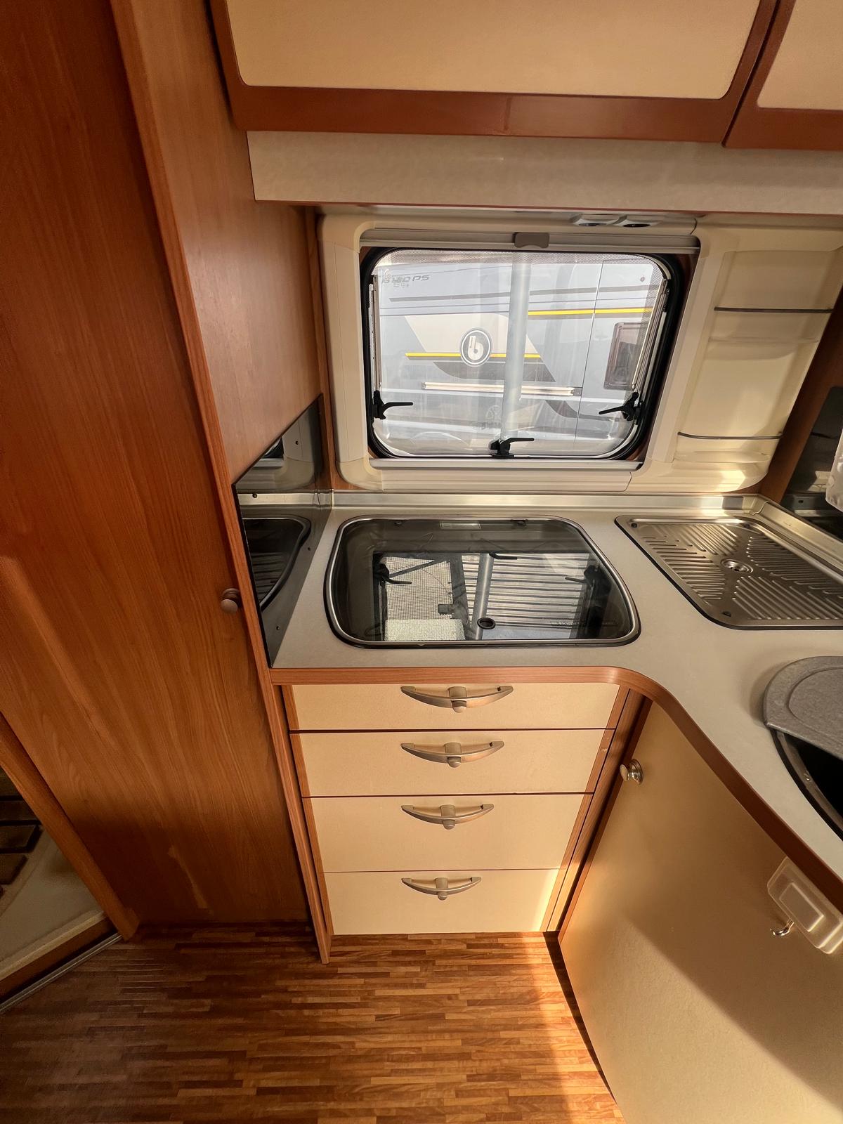 fce3f0e4-a54e-4c4d-954c-2f90d09f3648 fce3f0e4-a54e-4c4d-954c-2f90d09f3648