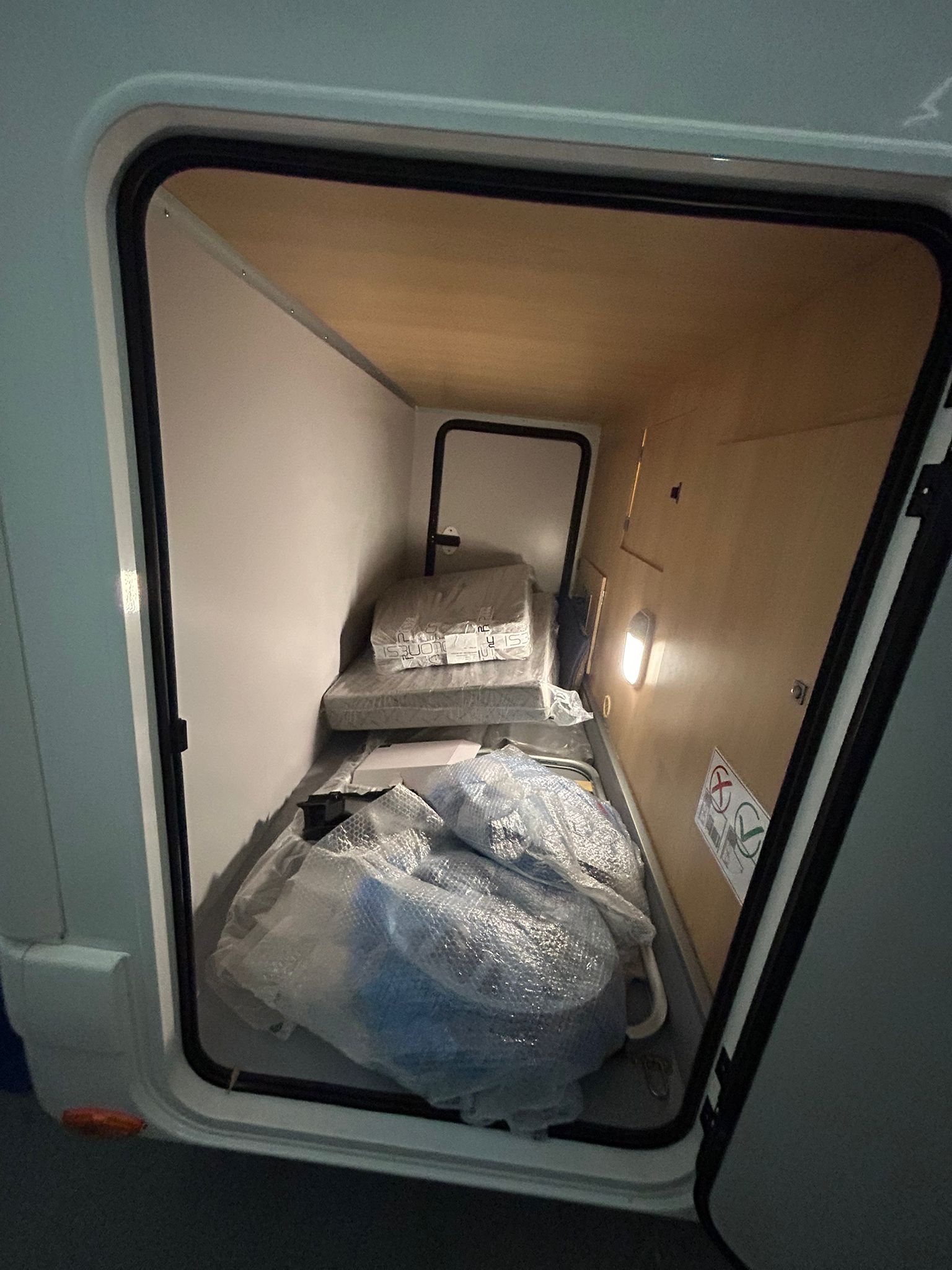 WhatsApp Image 2025-12-17 at 16.10.31 (1) WhatsApp Image 2025-12-17 at 16.10.31 (1)